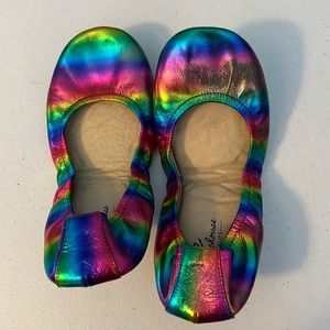 Storehouse flats size 7